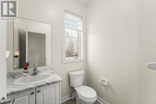 1223 Jim Brewster Circle, Oshawa, ON - Indoor Photo Showing Bathroom