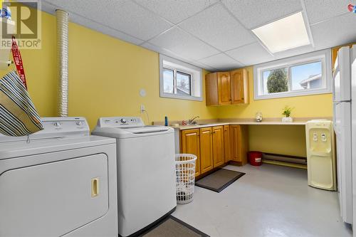 24-26 Frecker Place, Placentia, NL - Indoor Photo Showing Laundry Room