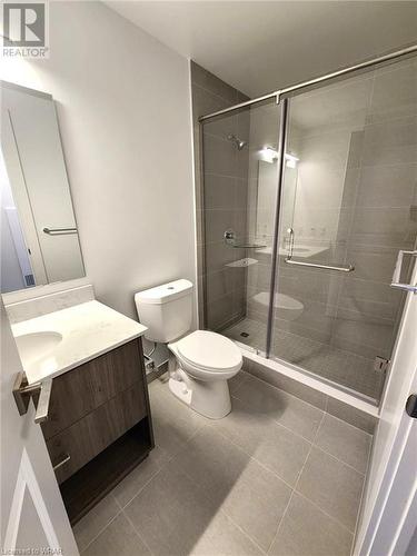 15 Glebe Street Unit# 1103, Cambridge, ON - Indoor Photo Showing Bathroom