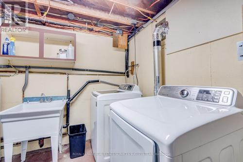 30 Eastvale Place, Hamilton, ON - Indoor Photo Showing Laundry Room