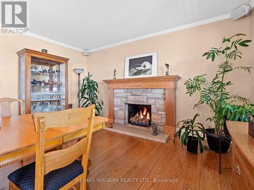 14 Lakeshore Road, Fort Erie, ON - Indoor With Fireplace