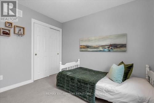 98 Summers Dr, Thorold, ON - Indoor Photo Showing Bedroom