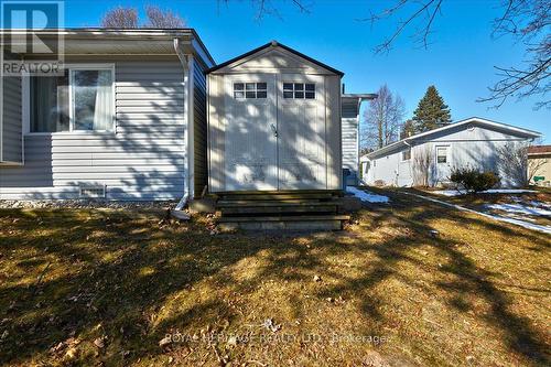 3 Green Glade Crt W, Innisfil, ON - Outdoor