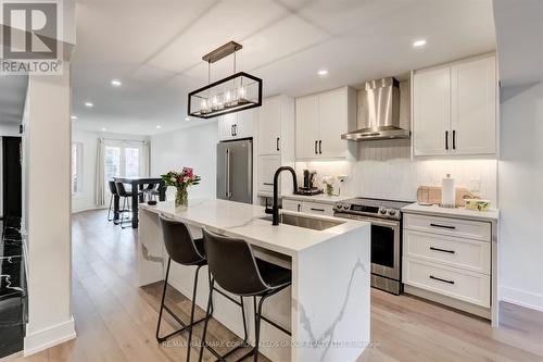 2053 Brays Lane, Oakville, ON - Indoor Photo Showing Kitchen With Upgraded Kitchen