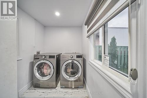 15 Knights Rd, Oshawa, ON - Indoor Photo Showing Laundry Room