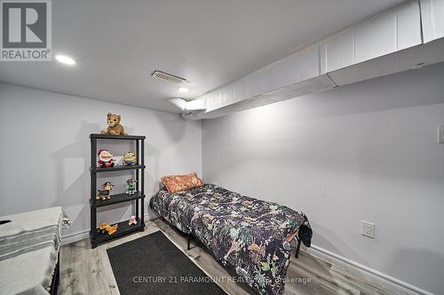 15 Knights Rd, Oshawa, ON - Indoor Photo Showing Other Room