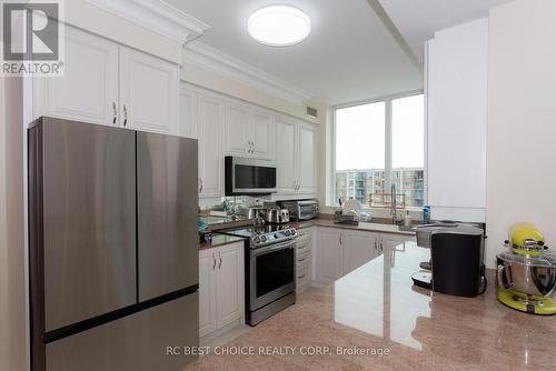 805 - 38 William Carson Crescent, Toronto (St. Andrew-Windfields), ON - Indoor Photo Showing Kitchen