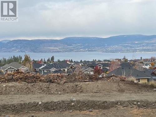 5500 Foothill Court, Kelowna, BC - Outdoor With Body Of Water With View