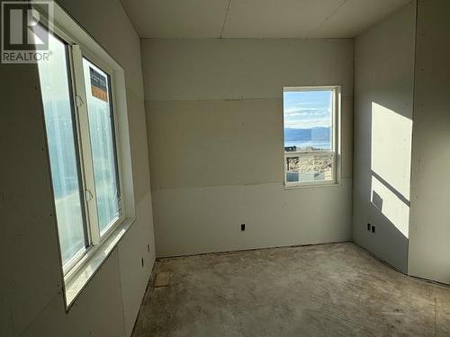 5500 Foothill Court, Kelowna, BC - Indoor Photo Showing Other Room