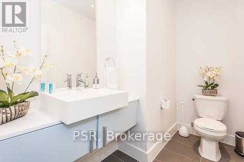 Ph 1 - 38 Dan Leckie Way, Toronto, ON - Indoor Photo Showing Bathroom