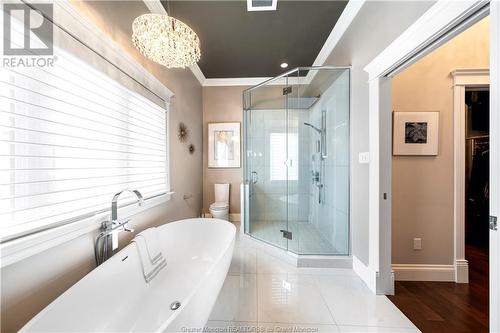 373 Lavoie, Dieppe, NB - Indoor Photo Showing Bathroom