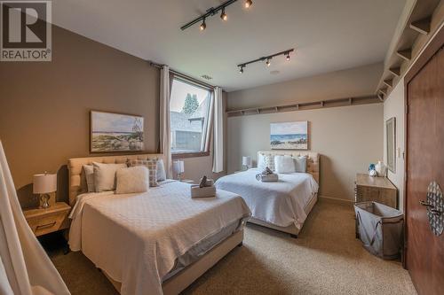 2104 Randall Street, Summerland, BC - Indoor Photo Showing Bedroom