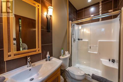 2104 Randall Street, Summerland, BC - Indoor Photo Showing Bathroom