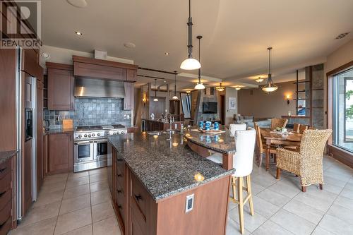 2104 Randall Street, Summerland, BC - Indoor Photo Showing Kitchen With Upgraded Kitchen