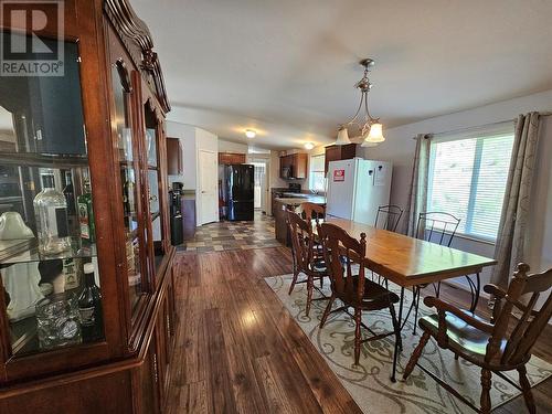 7882 Highway 29S Highway, Chetwynd, BC - Indoor Photo Showing Dining Room