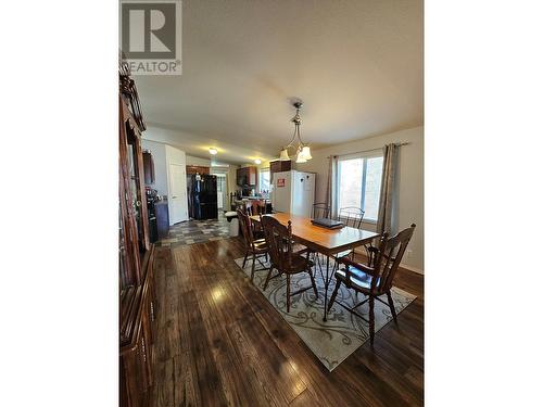 7882 Highway 29S Highway, Chetwynd, BC - Indoor Photo Showing Dining Room