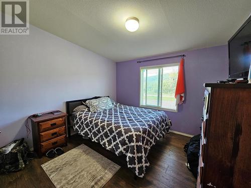 7882 Highway 29S Highway, Chetwynd, BC - Indoor Photo Showing Bedroom