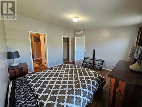 7882 Highway 29S Highway, Chetwynd, BC - Indoor Photo Showing Bedroom