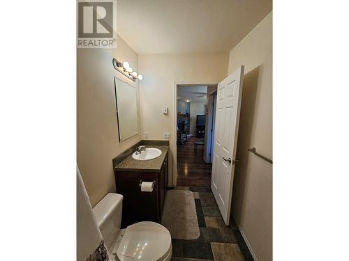 7882 Highway 29S Highway, Chetwynd, BC - Indoor Photo Showing Bathroom