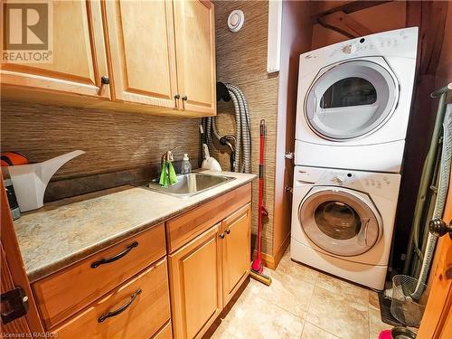 78 Lakewood Country Lane, Northern Bruce Peninsula, ON - Indoor Photo Showing Laundry Room