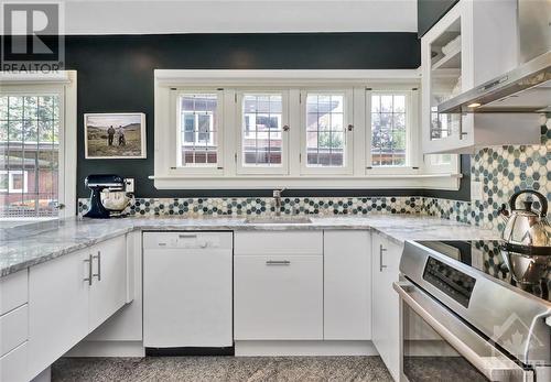 555 Island Park Drive, Ottawa, ON - Indoor Photo Showing Kitchen
