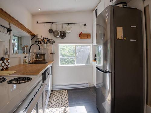 Kitchen - 625 Ch. Duclos, Saint-Denis-De-Brompton, QC - Indoor Photo Showing Kitchen