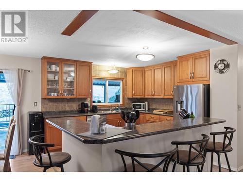 2909 Heritage Place, Vernon, BC - Indoor Photo Showing Kitchen