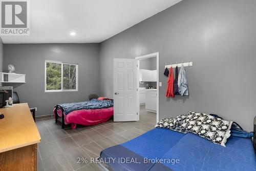 11 Nickles Cove Road, Whitestone, ON - Indoor Photo Showing Bedroom