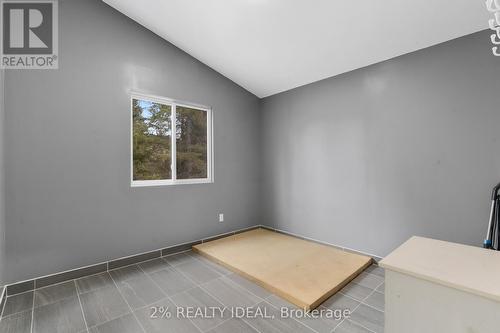 11 Nickles Cove Road, Whitestone, ON - Indoor Photo Showing Other Room