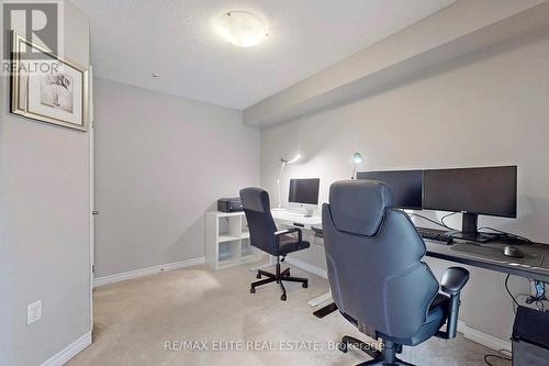 #9 -57 Ferndale Dr S, Barrie, ON - Indoor Photo Showing Office