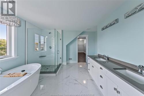 82 Noble, Amherstburg, ON - Indoor Photo Showing Bathroom