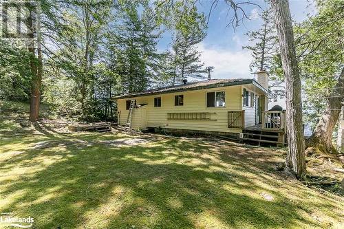 Back of Cottage - 2 Island 270, Port Severn, ON - Outdoor