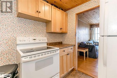 Kitchen - 2 Island 270, Port Severn, ON - Indoor Photo Showing Kitchen