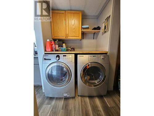 3450 Spruce Road, Chetwynd, BC - Indoor Photo Showing Laundry Room