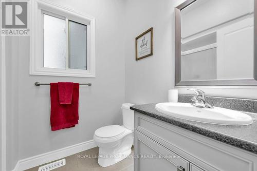 44 Stonecrest Blvd, Quinte West, ON - Indoor Photo Showing Bathroom