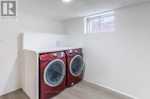 2 - 40 Samuel Road, Hamilton, ON - Indoor Photo Showing Laundry Room