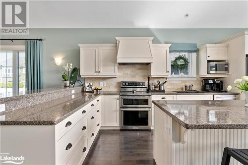 59 King Street E Unit# 20, Thornbury, ON - Indoor Photo Showing Kitchen With Upgraded Kitchen
