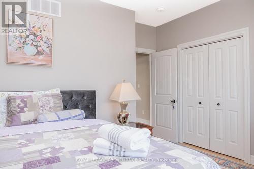 29 Autumn Grve, Quinte West, ON - Indoor Photo Showing Bedroom