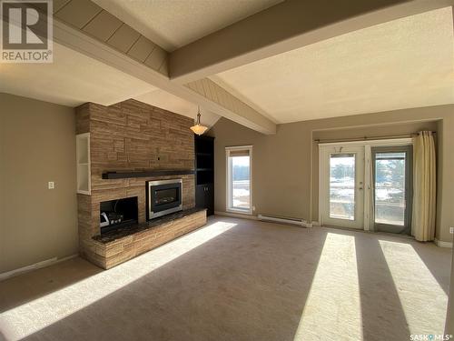 Dodsland Acreage, Winslow Rm No. 319, SK - Indoor With Fireplace