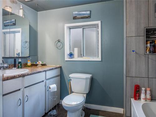 770 Chelsea St, Nanaimo, BC - Indoor Photo Showing Bathroom