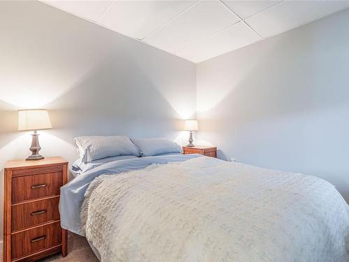12445 Rocky Creek Rd, Ladysmith, BC - Indoor Photo Showing Bedroom