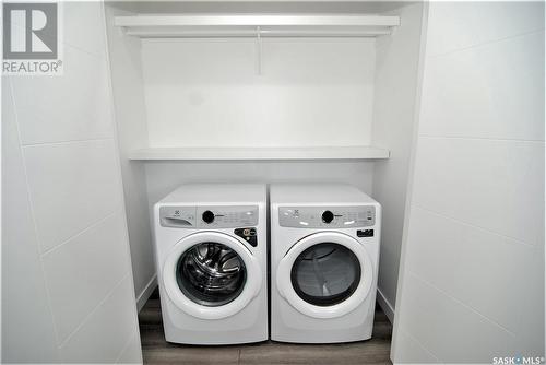 171 Schmeiser Lane, Saskatoon, SK - Indoor Photo Showing Laundry Room