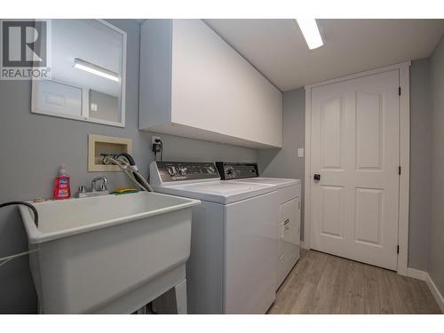 2200 Linea Crescent, Lumby, BC - Indoor Photo Showing Laundry Room