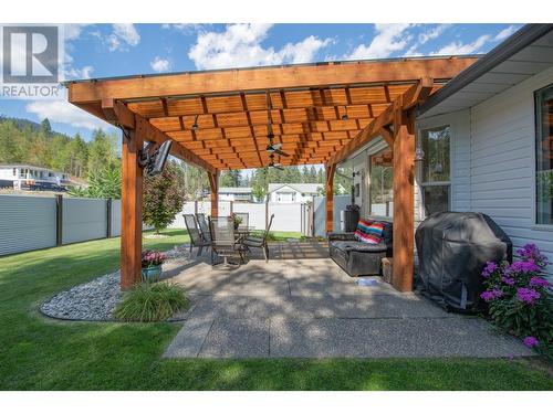 2200 Linea Crescent, Lumby, BC - Outdoor