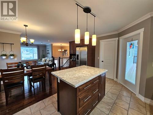 17 Sunset Boulevard, Massey Drive, NL - Indoor Photo Showing Dining Room