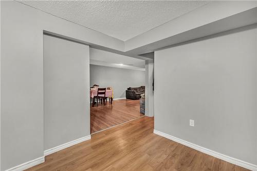 39 Bland Avenue, Stoney Creek, ON - Indoor Photo Showing Other Room