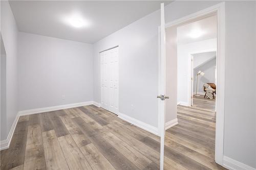 19 Whitworth Street, St. Catharines, ON - Indoor Photo Showing Other Room
