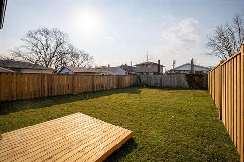 19 Whitworth Street, St. Catharines, ON - Outdoor With Backyard