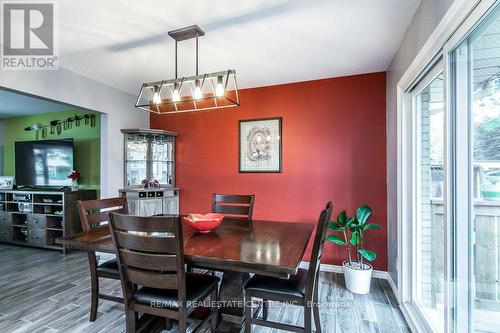 245 Chittick Cres, Thames Centre, ON - Indoor Photo Showing Dining Room