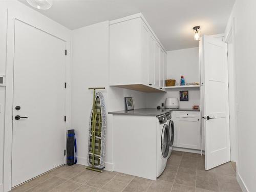 1360 Sixth Street, Lake Country, BC - Indoor Photo Showing Laundry Room